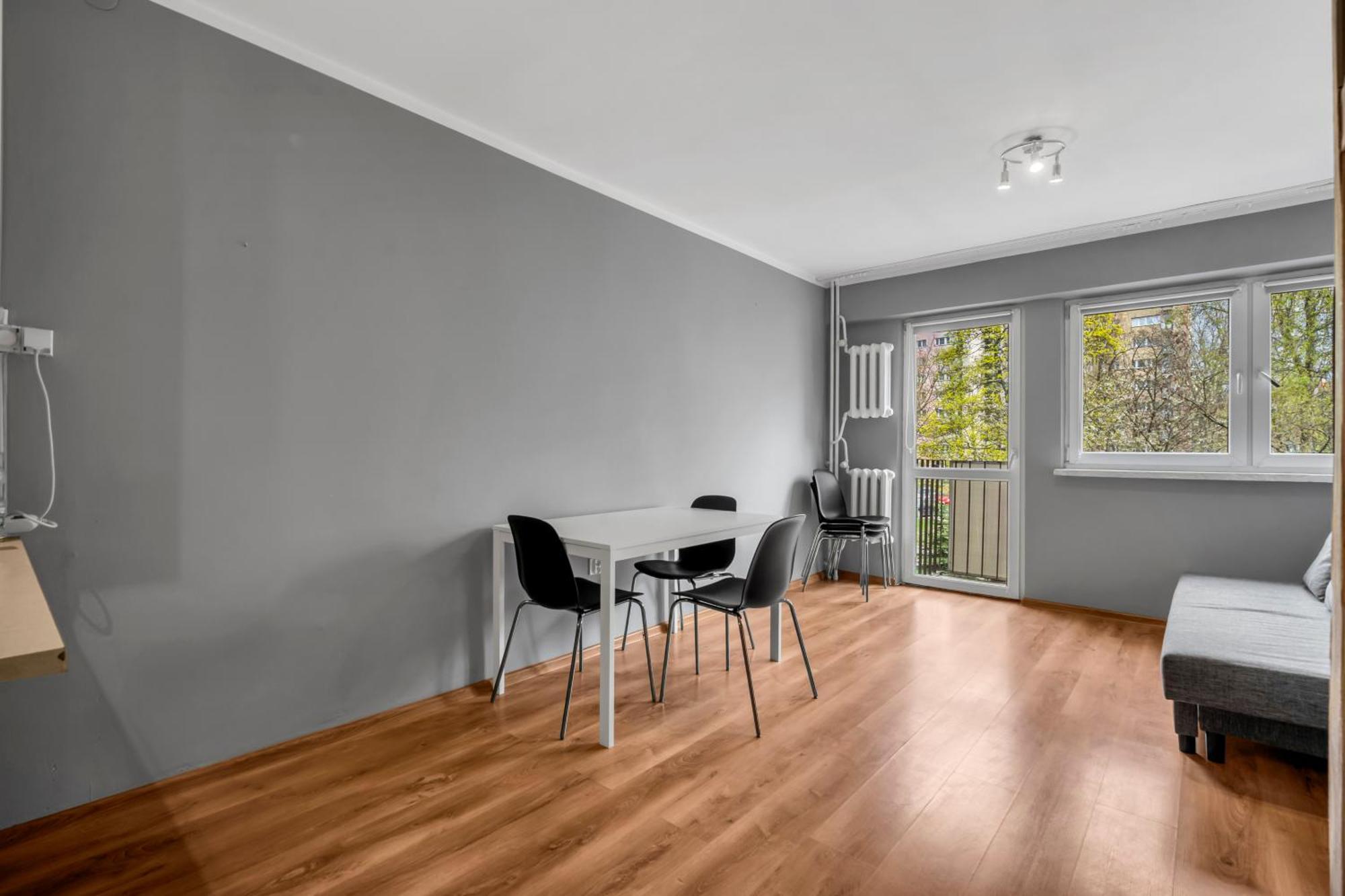 Wola Standard Apartament